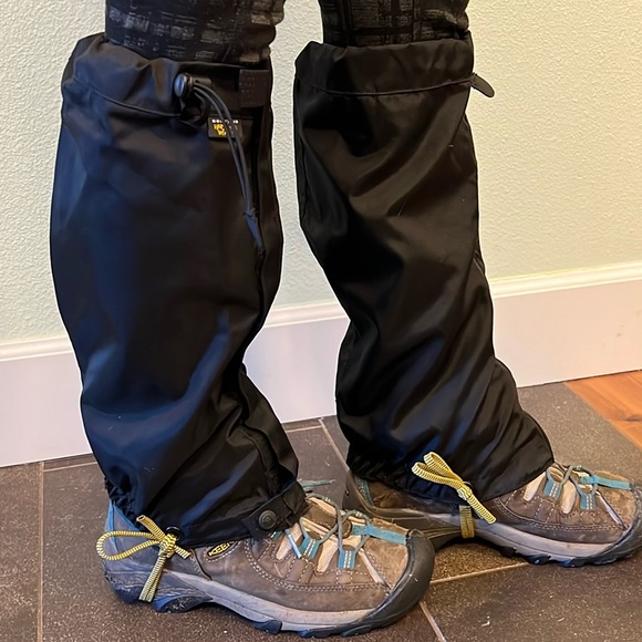 Moutain Hardwear Gaiters Small Black Never Used E3 - Picture 4 of 8